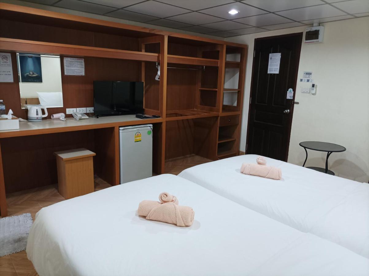Double D Rooms & Cafe بانكوك المظهر الخارجي الصورة