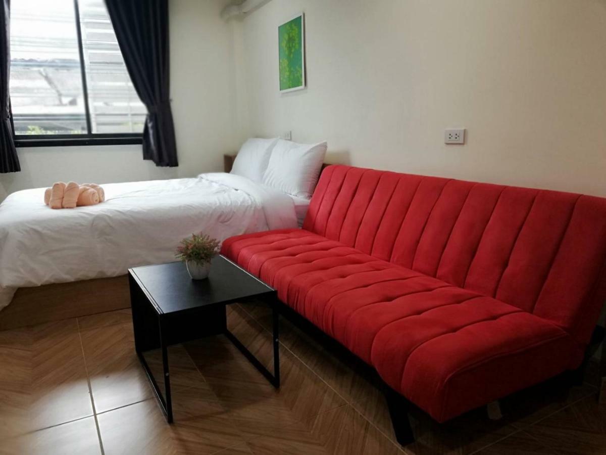 Double D Rooms & Cafe بانكوك المظهر الخارجي الصورة