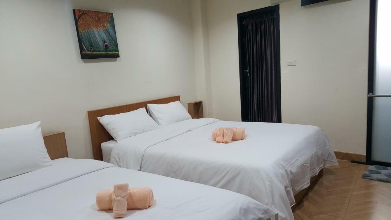 Double D Rooms & Cafe بانكوك المظهر الخارجي الصورة